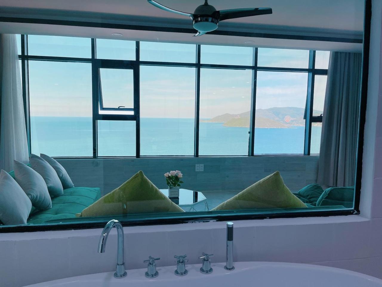 Gold Beach Nha Trang Apartment ภายนอก รูปภาพ