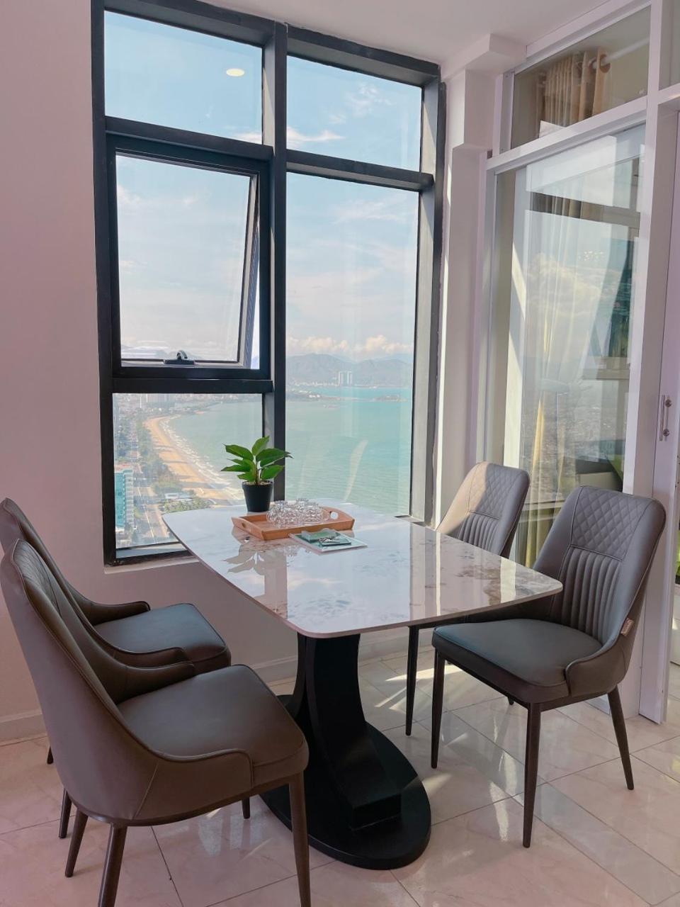 Gold Beach Nha Trang Apartment ภายนอก รูปภาพ