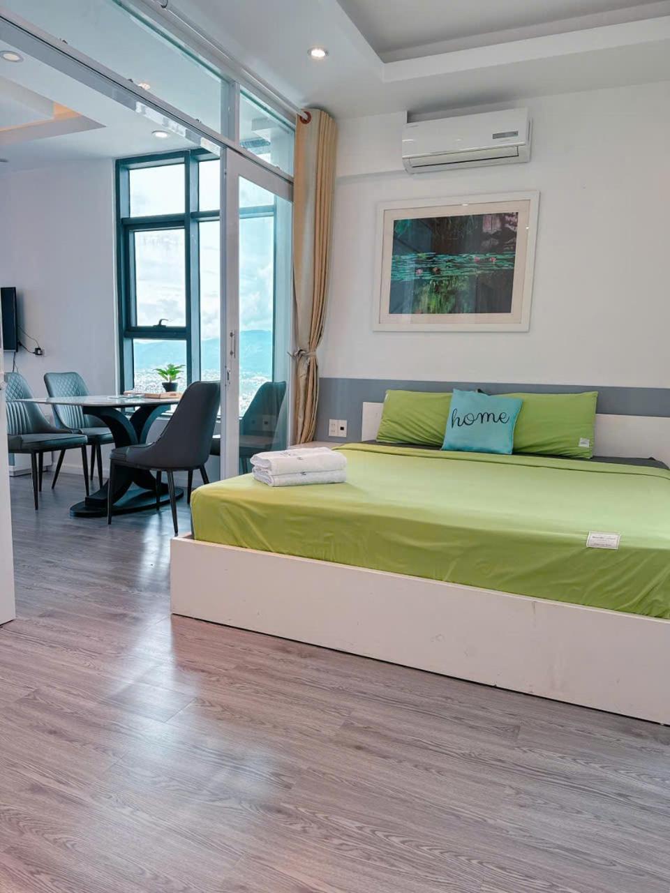 Gold Beach Nha Trang Apartment ภายนอก รูปภาพ